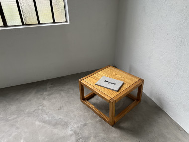 Table basse carrée de la Maison Regain, vue 16