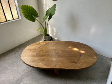 Table basse ronde en chêne massif, DLG Pierre Chapo, avec ses rallonges., vue 29
