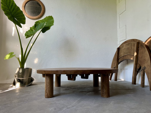 Table basse ronde en chêne massif, DLG Pierre Chapo, avec ses rallonges., vue 35