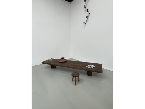 Table basse moderniste XXXL, vue 3