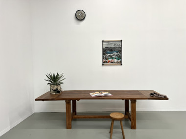 Table à manger brutaliste en orme massif, années 50, vue 22