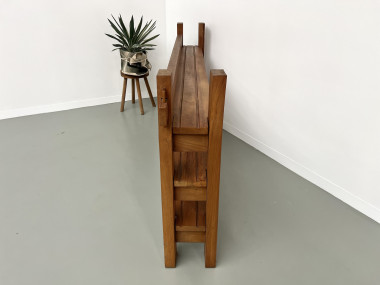 Etagère moderniste des années 70 en orme massif, vue 19