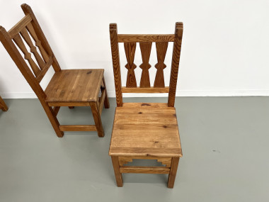Série de 4 chaises en pin, années 70, vue 2
