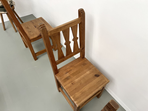 Série de 4 chaises en pin, années 70, vue 5