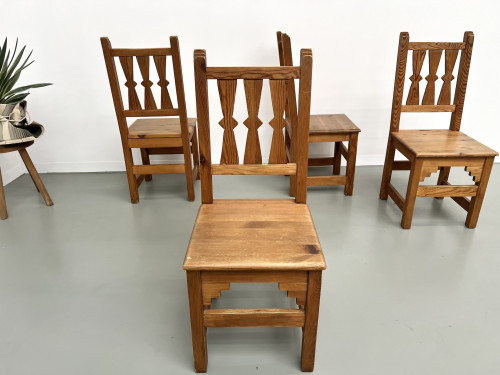 Série de 4 chaises en pin, années 70, vue 8