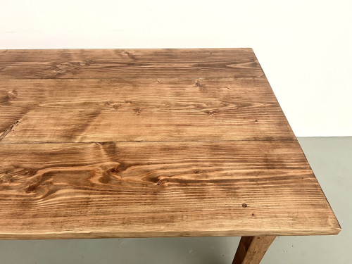 Très grande table de ferme en pin aux pieds fuseaux, vue 10