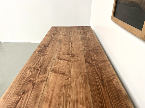 Très grande table de ferme en pin aux pieds fuseaux, vue 16