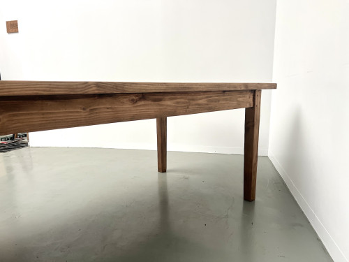 Très grande table de ferme en pin aux pieds fuseaux, vue 18