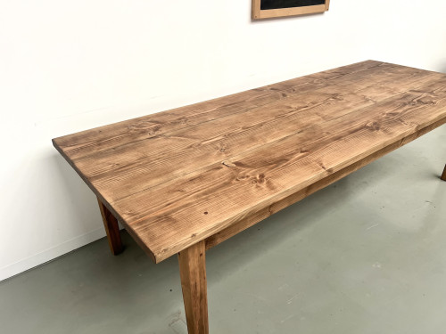 Très grande table de ferme en pin aux pieds fuseaux, vue 23