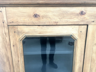 Grande vitrine ancienne en pin massif, vue 20