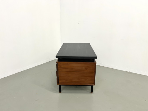 Bureau Pierre Guariche en teck et acier laqué., vue 23