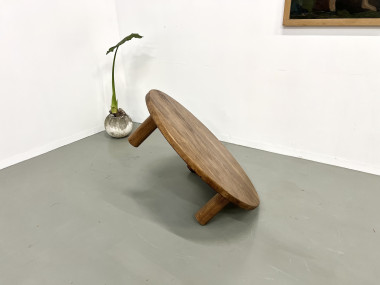 Table basse moderniste circulaire en chêne, vue 9