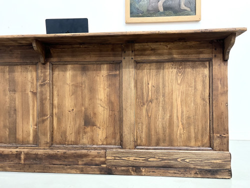 Grand comptoir de commerce ancien en pin massif, vue 5