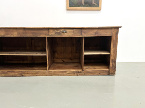 Grand comptoir de commerce ancien en pin massif, vue 25