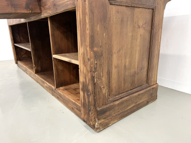 Grand comptoir de commerce ancien en pin massif, vue 33