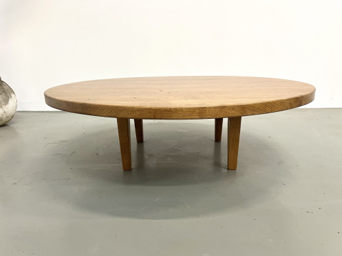 Table basse circulaire en chêne massif, vue 4