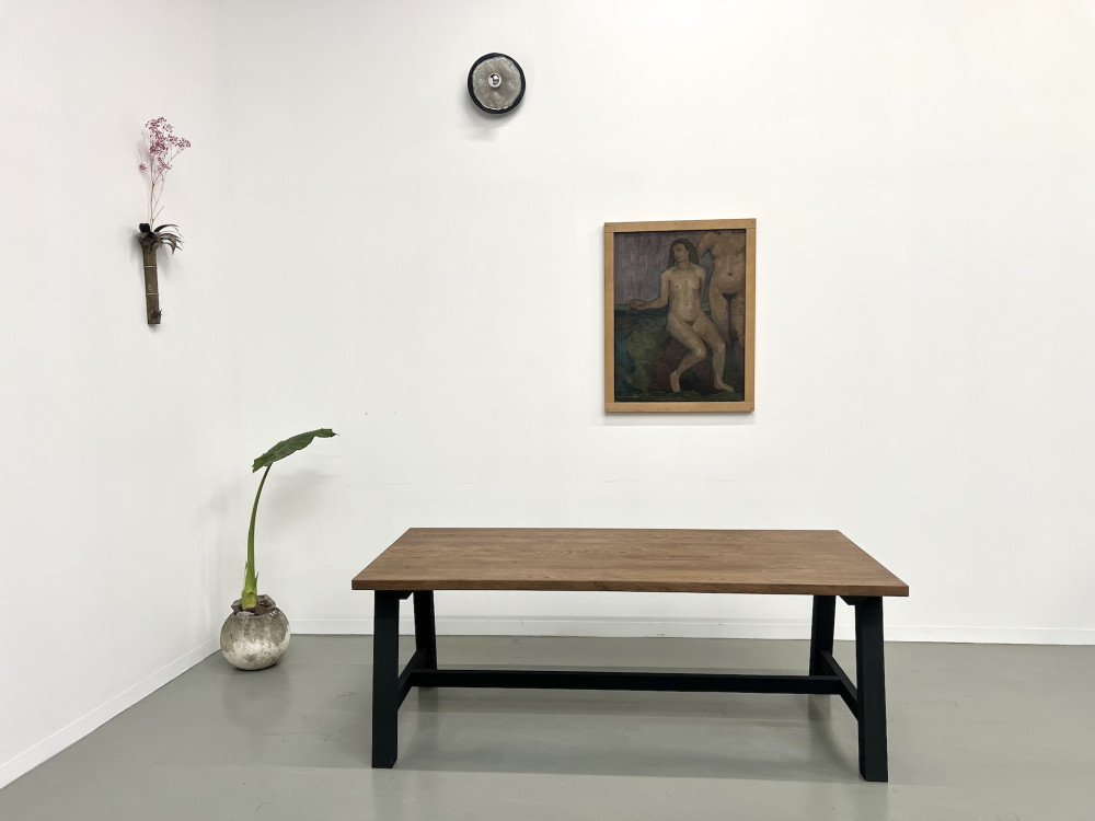 Table à manger moderne en chêne massif, vue 1