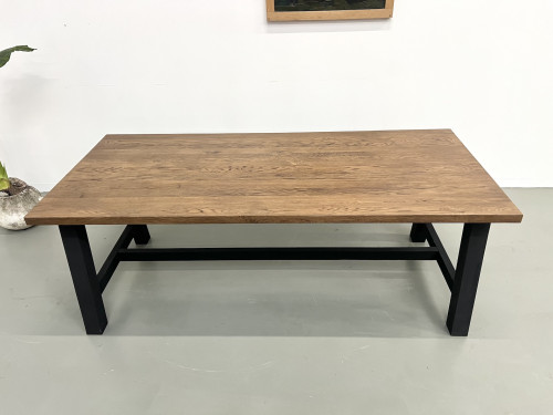 Table à manger moderne en chêne massif, vue 5