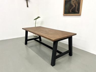 Table à manger moderne en chêne massif, vue 6