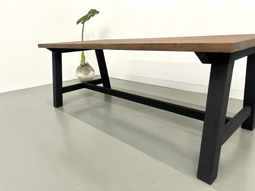 Table à manger moderne en chêne massif, vue 12