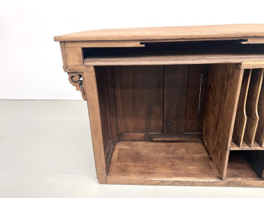 Petit comptoir de commerce ancien en chêne, vue 11