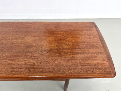 Grande table basse scandinave en teck par Robert Christensen, vue 7