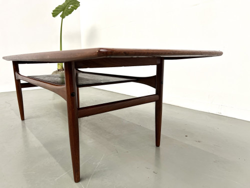 Grande table basse scandinave en teck par Robert Christensen, vue 8