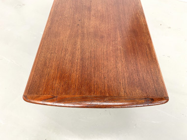 Grande table basse scandinave en teck par Robert Christensen, vue 12