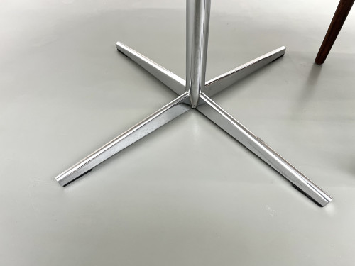 Table à manger ronde en travertin, circa 1970., vue 10