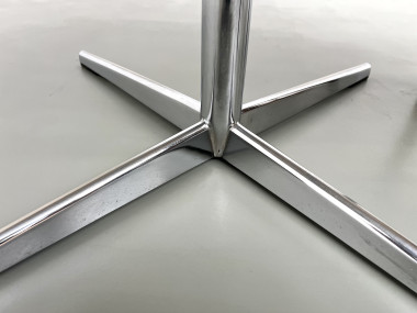 Table à manger ronde en travertin, circa 1970., vue 11