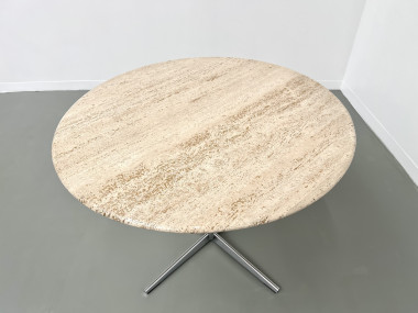 Table à manger ronde en travertin, circa 1970., vue 19
