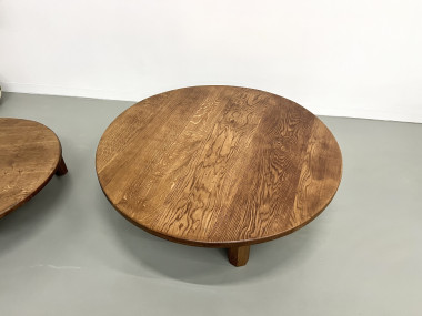 Duo de grandes tables basses modernistes tripodes, vue 6