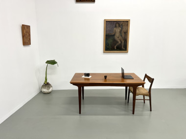 Table à manger scandinave en teck, à rallonges, vue 2