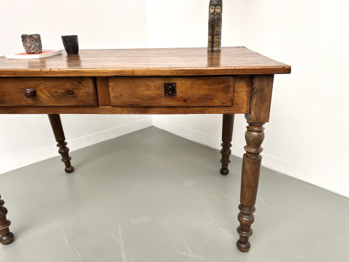 Bureau en pin aux pieds tournés, années 1900, vue 6