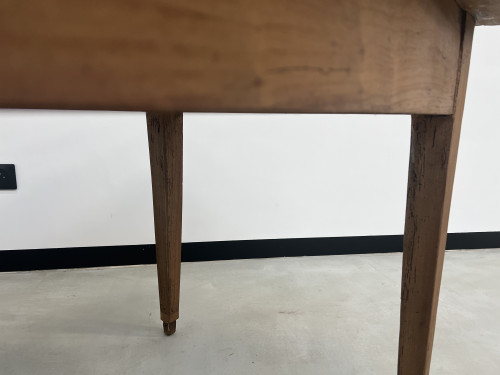 Petite table de ferme ancienne en cerisier massif, vue 20
