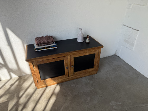 Petit meuble de rangement en pin à 2 portes, vue 5