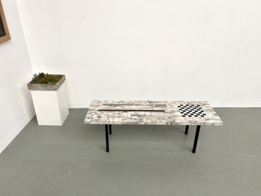 Table basse DLG Guy Resse en marqueterie de marbre, vue 14