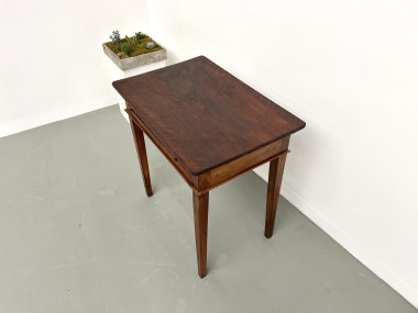 Petit bureau en noyer 1900, vue 10