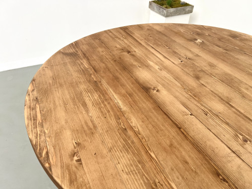 Table en pin ronde "Les Arcs - 1970", vue 14