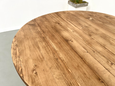 Table en pin ronde "Les Arcs - 1970", vue 14