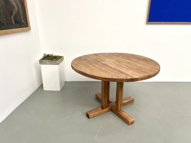 Table en pin ronde "Les Arcs - 1970", vue 16