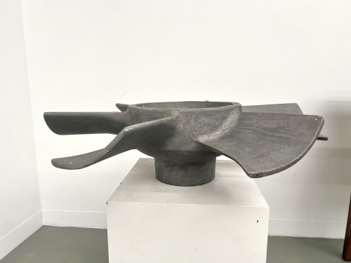 Vase hélicoïdal des années 50 en fonte d'alu, vue 8
