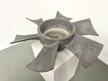 Vase hélicoïdal des années 50 en fonte d'alu, vue 9