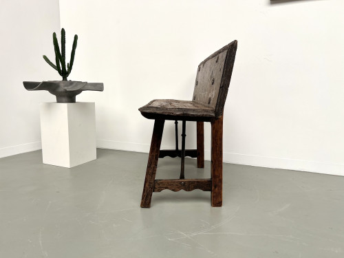 Petit banc brutaliste en chêne du XIXème, vue 15