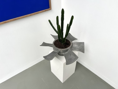 Vase hélicoïdal des années 50 en fonte d'alu, vue 13