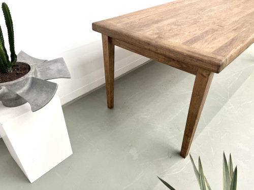 Table de ferme en chêne massif aux pieds fuseaux, vue 12