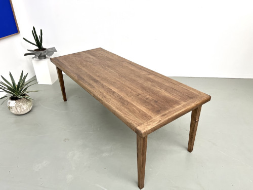 Table de ferme en chêne massif aux pieds fuseaux, vue 25