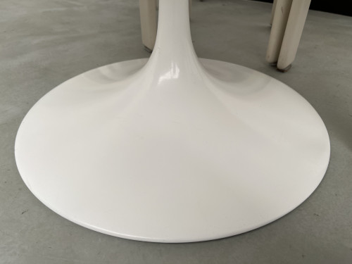 Table ronde Florence Knoll, plateau marbre et piétement tulipe, circa 1960, Eero Saarinen, vue 23