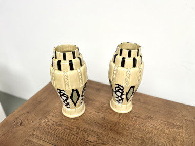 Paire de vases Art Déco signés Orchies – céramique émaillée, France, circa 1930, vue 3