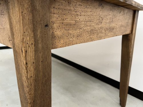 Table de ferme ancienne aux pieds fuseaux, XIXème siècle, vue 12
